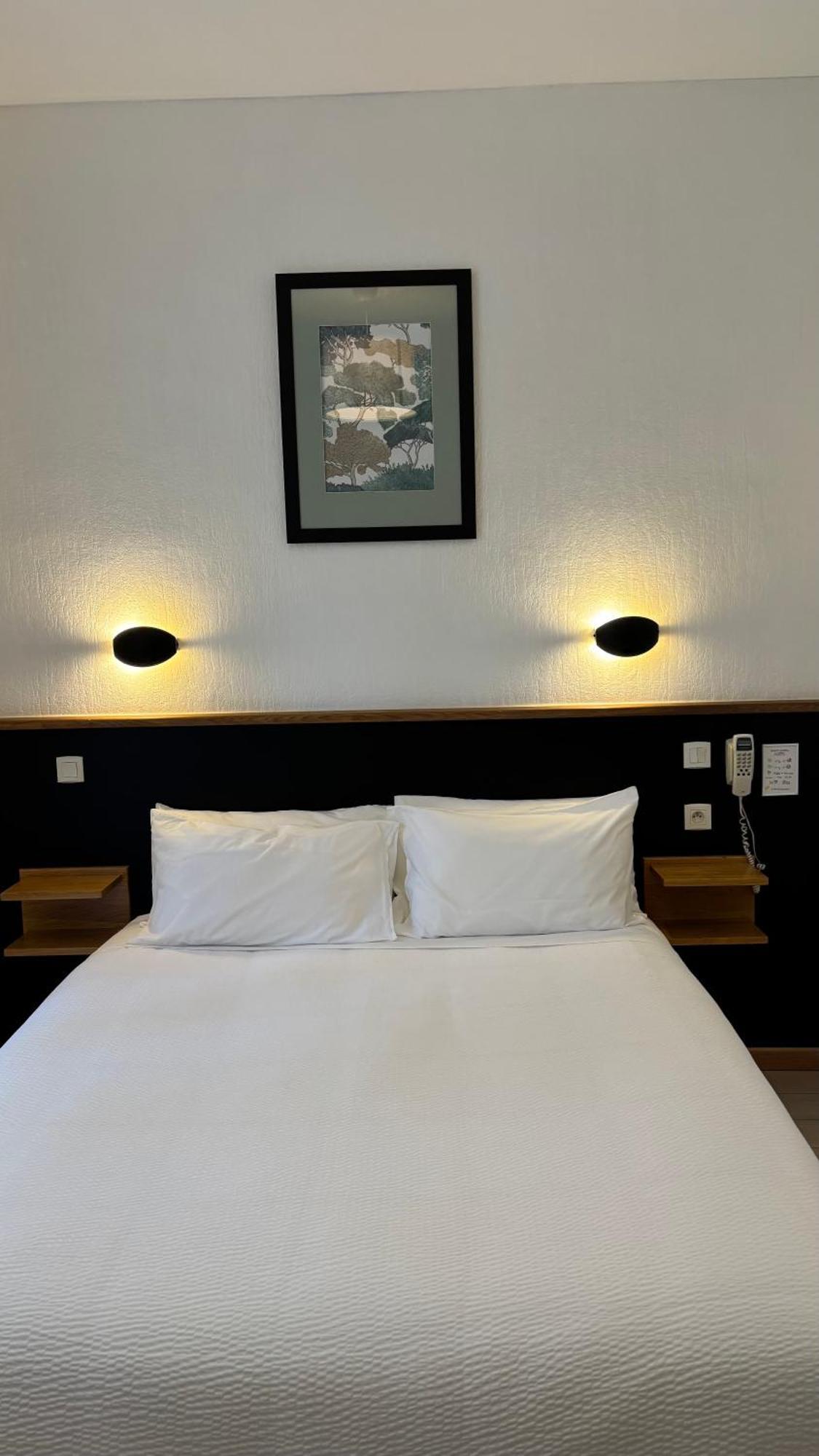 Logis Hotel Restaurant Grand Hotel De Lyon Vals-les-Bains Zewnętrze zdjęcie