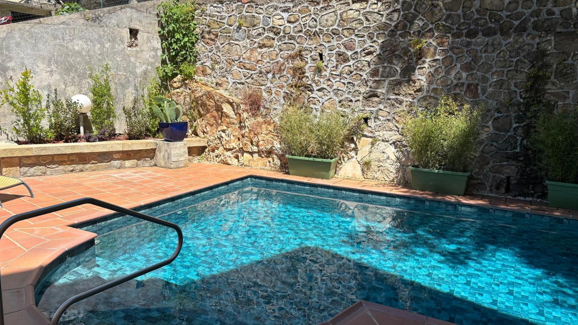 Logis Hotel Restaurant Grand Hotel De Lyon Vals-les-Bains Zewnętrze zdjęcie